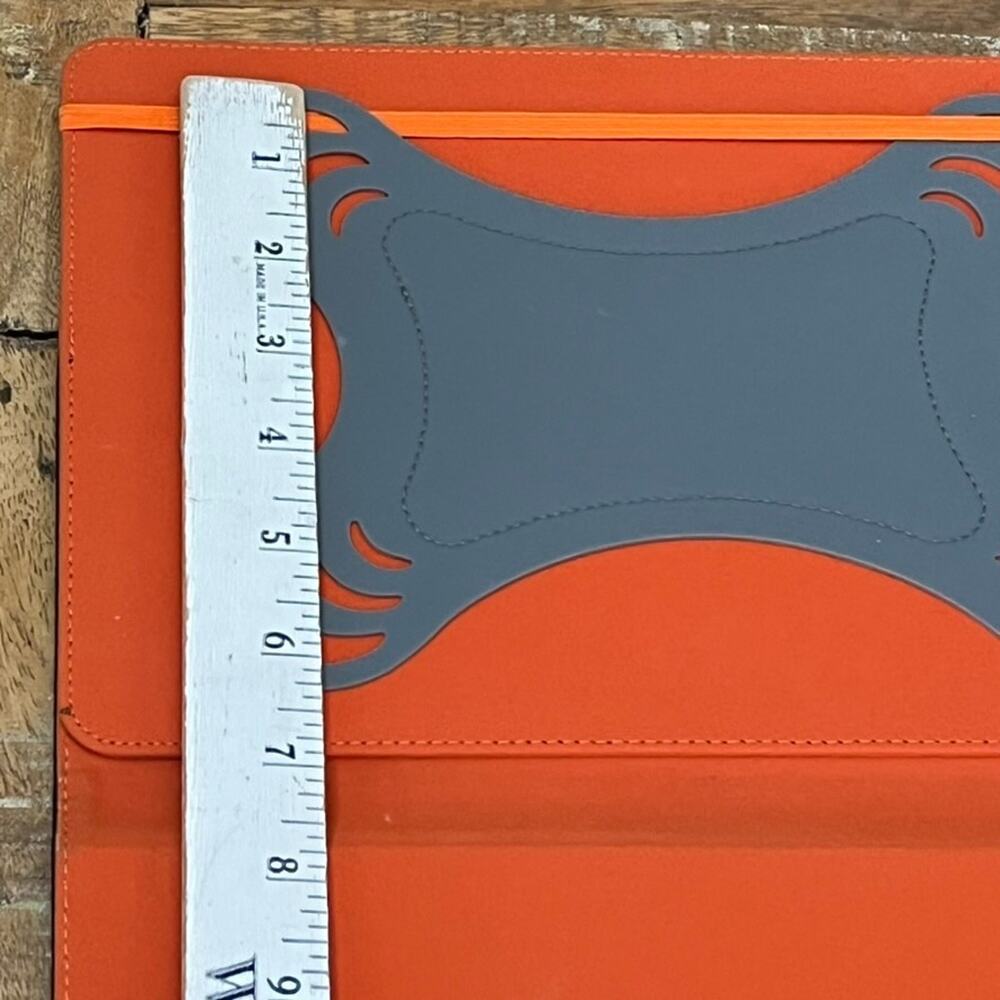Moleskine Bicolor Universal Tablet Case Black/Orange - Picture 2 of 12